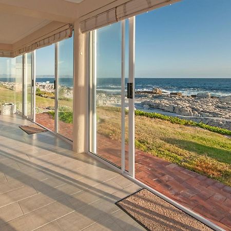 Hermanus Haven, Entire Home, On The Sea, Private Pool, Secure Exterior foto