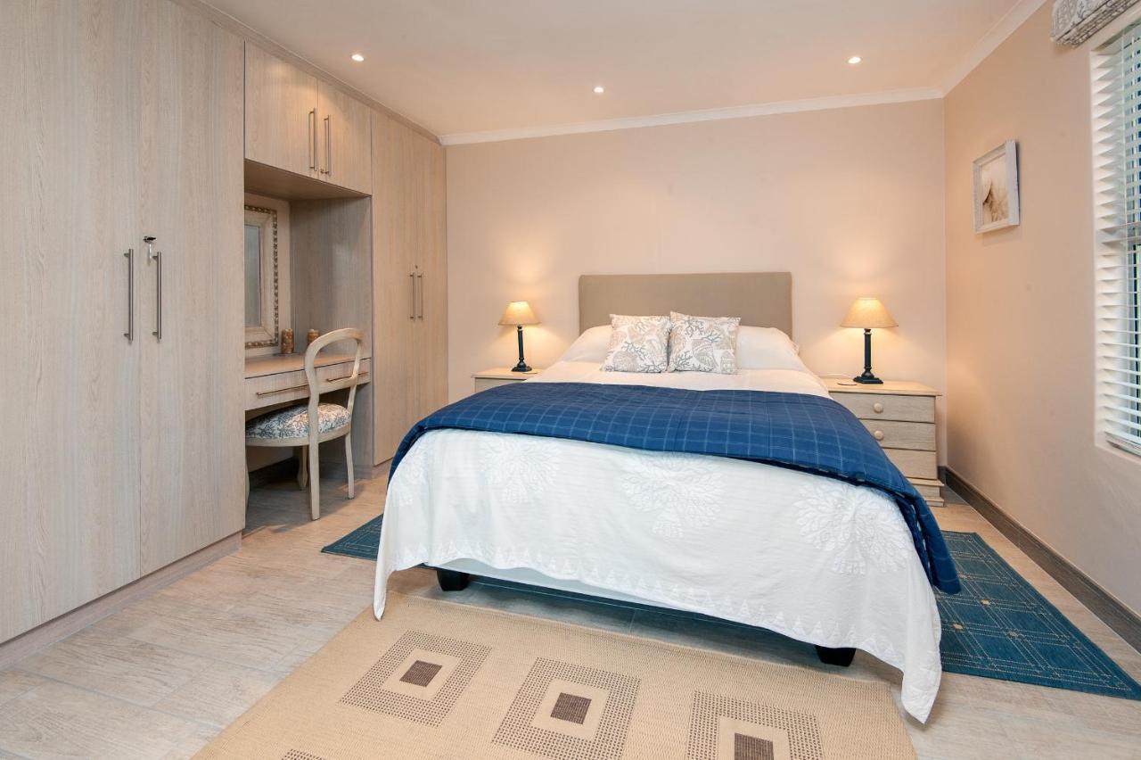 Hermanus Haven, Entire Home, On The Sea, Private Pool, Secure Exterior foto